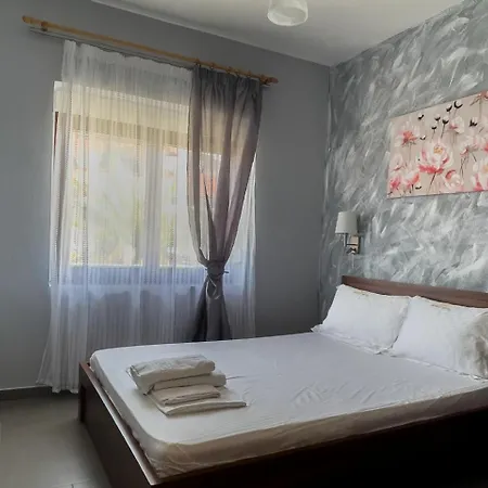 Niki Apartments Paralia Dionysiou Exterior photo